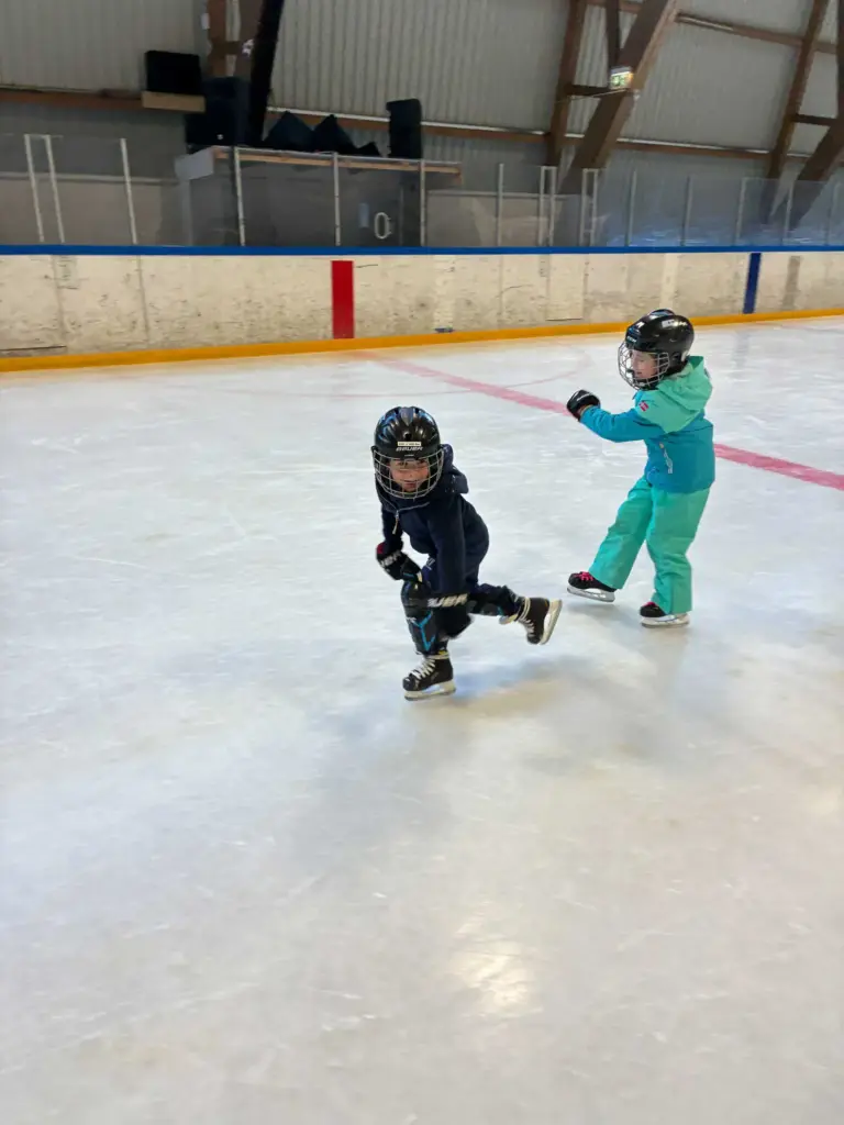 goetzenserleben-ausgabe01-2026-kinder-jugend-KIGA-Eislaufen2